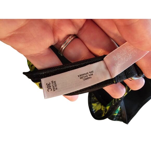 Vintage Y2K Victorias Secret Womens Sz 36C Bikini Swimsuit Top Green Yellow - Picture 5 of 5